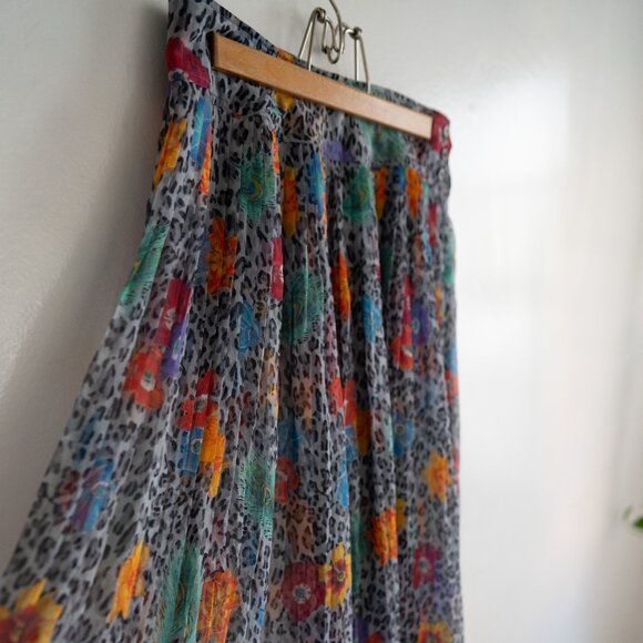 Vintage KENZO Paris High Waisted 100% silk - Picture 2 of 3